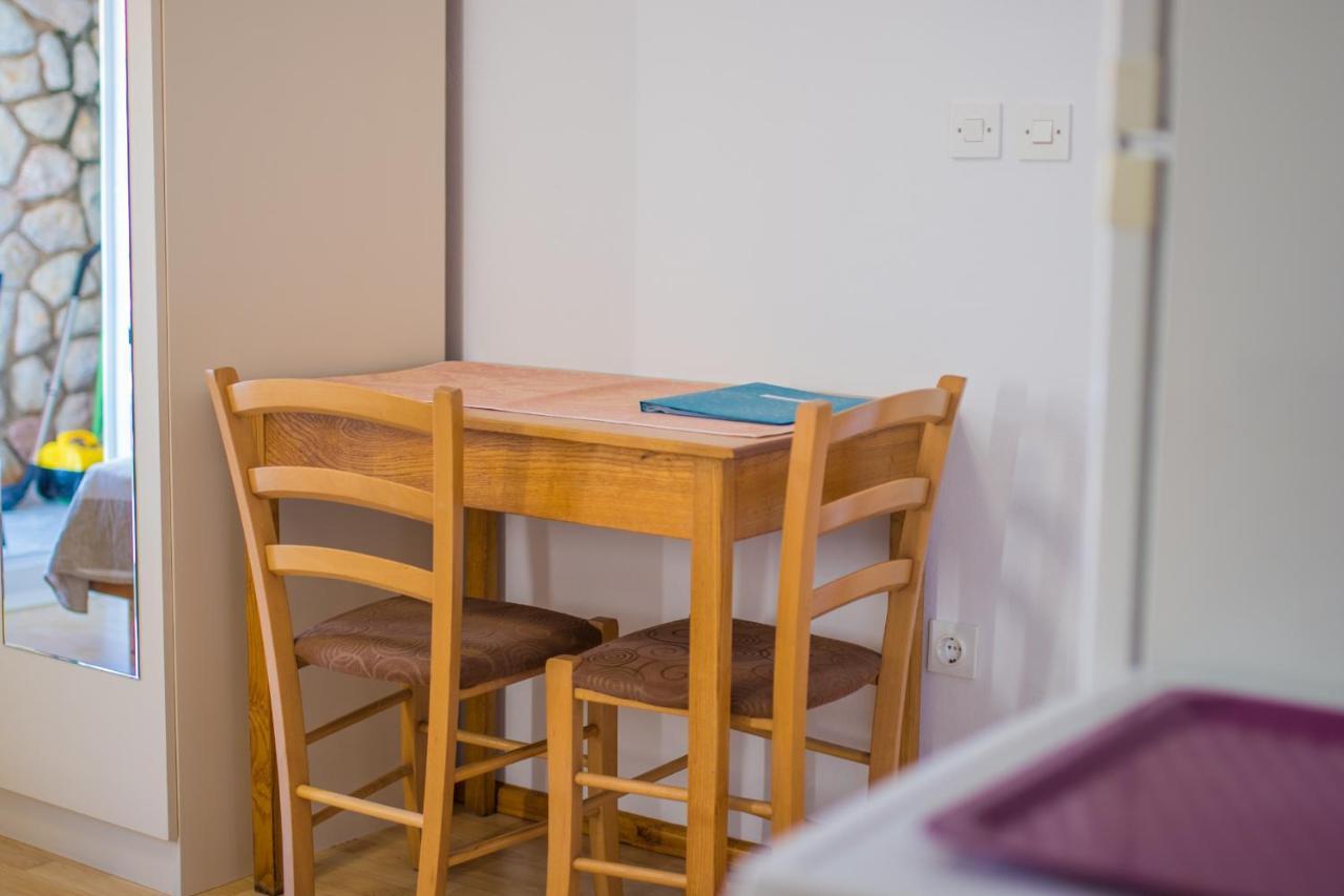 Apartmani Villa Kalinic Njivice Dış mekan fotoğraf