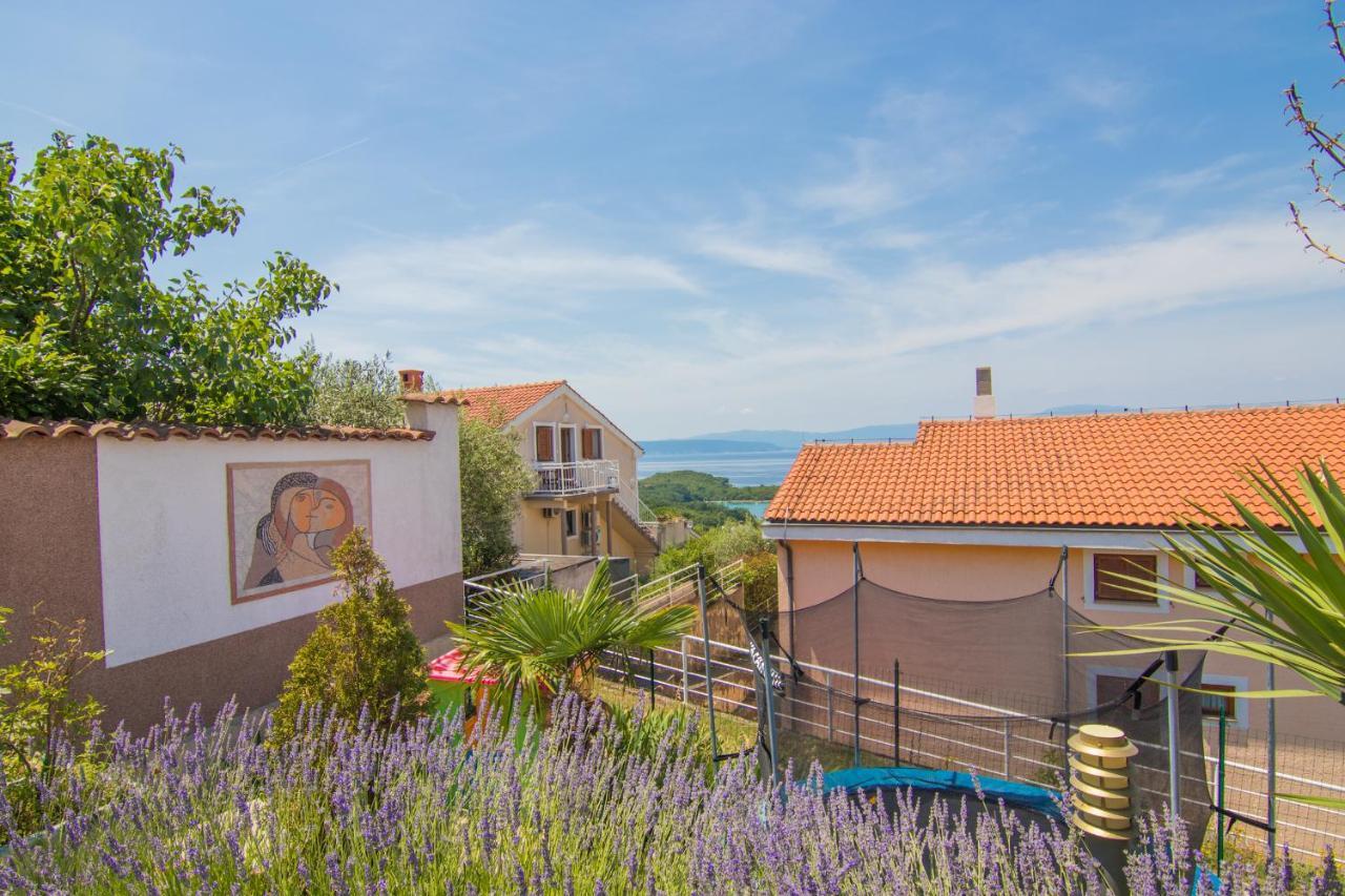 Apartmani Villa Kalinic Njivice Dış mekan fotoğraf