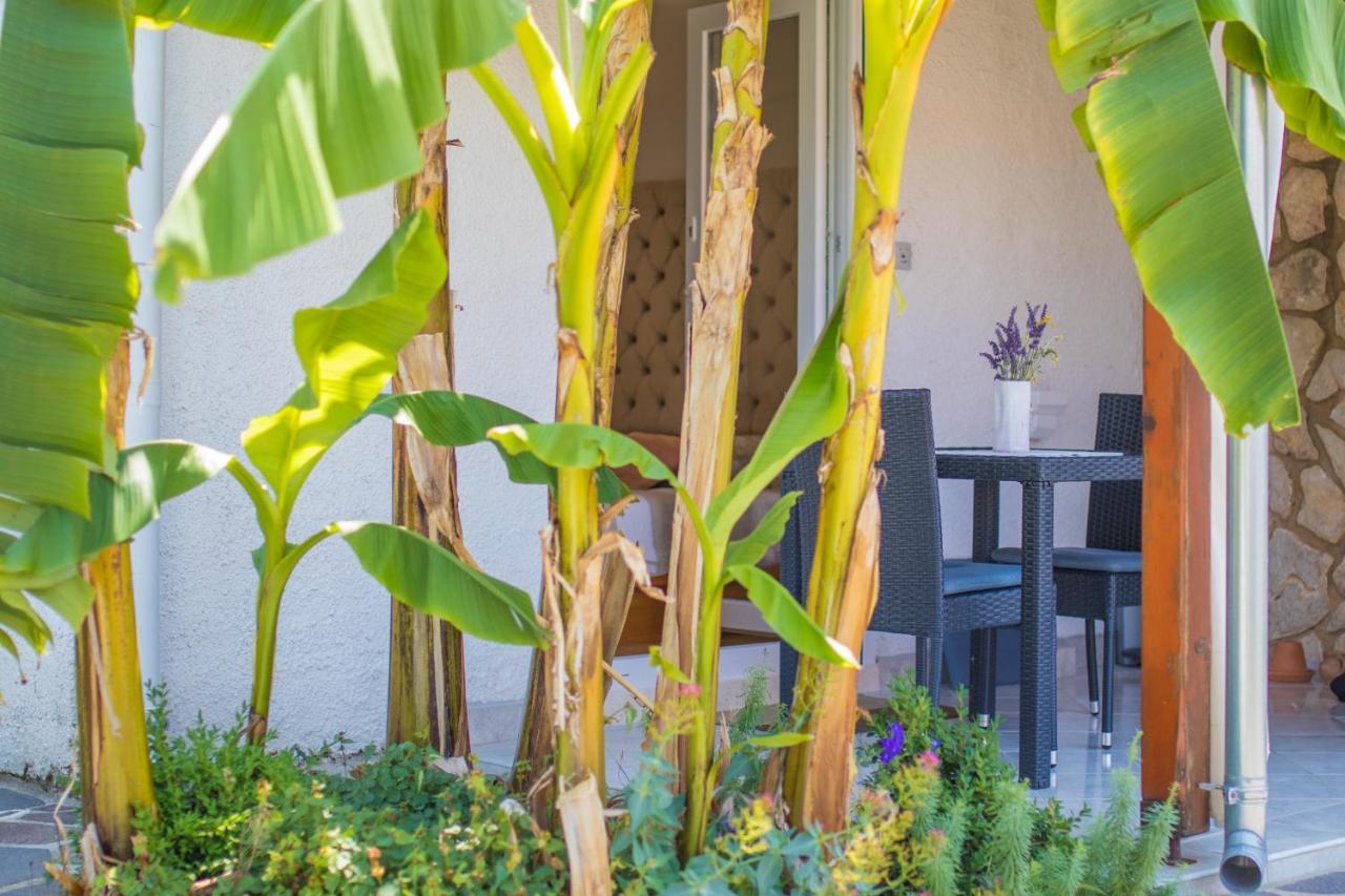 Apartmani Villa Kalinic Njivice Dış mekan fotoğraf