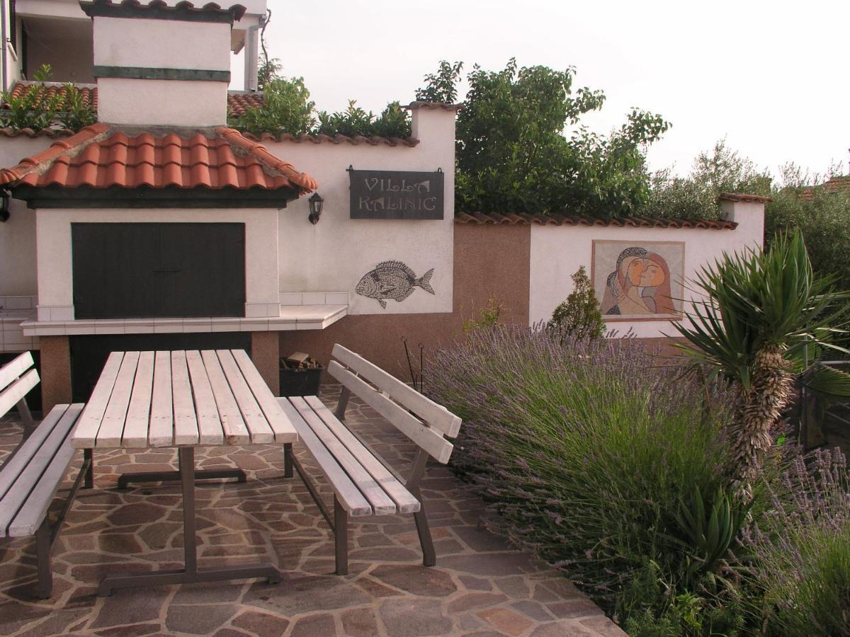 Apartmani Villa Kalinic Njivice Dış mekan fotoğraf