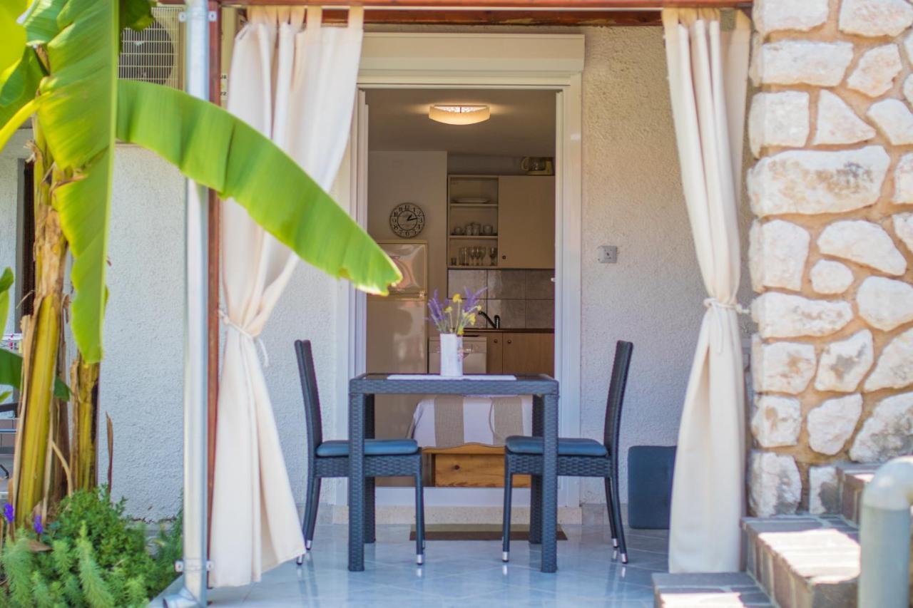 Apartmani Villa Kalinic Njivice Dış mekan fotoğraf
