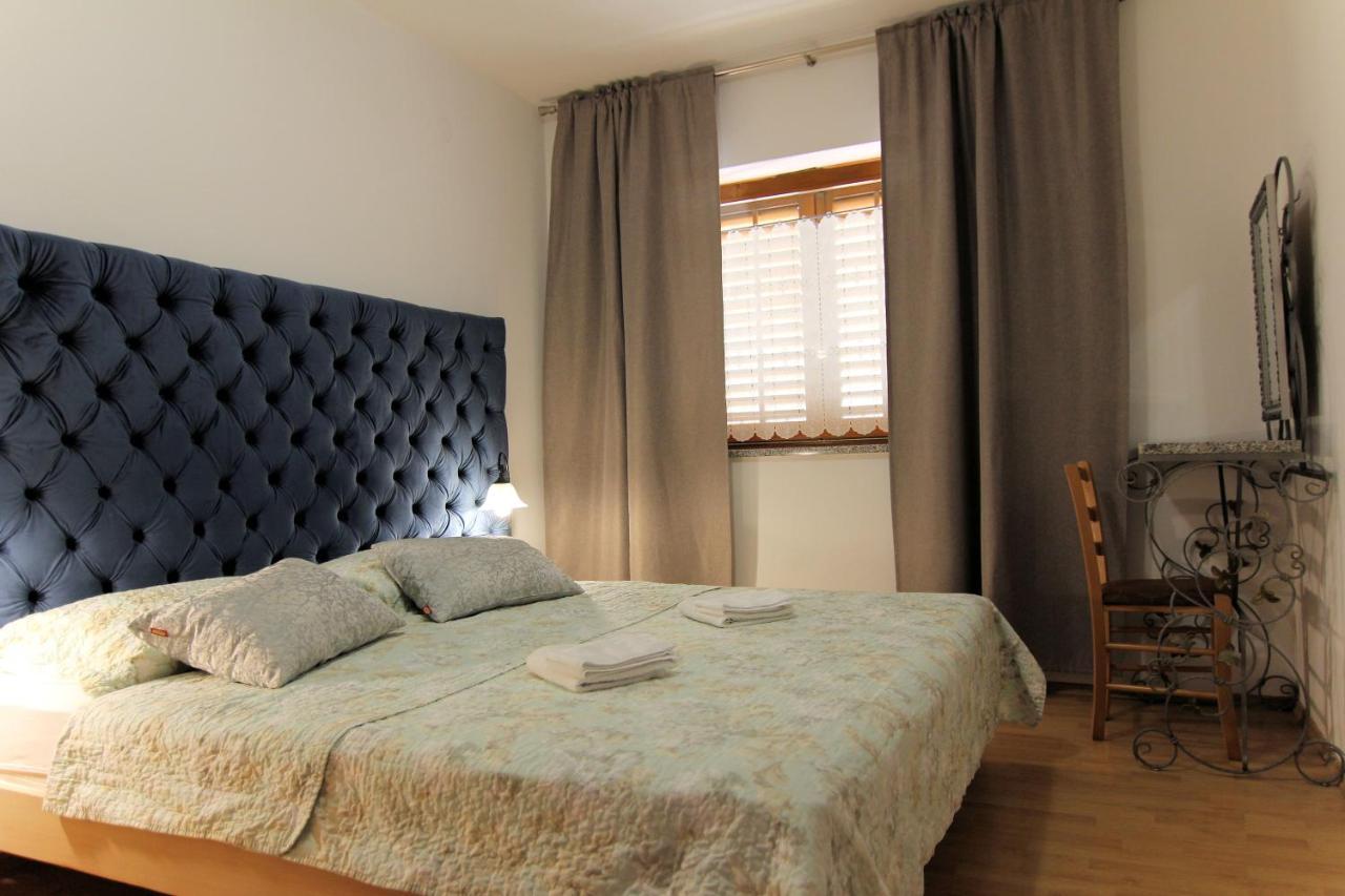 Apartmani Villa Kalinic Njivice Dış mekan fotoğraf