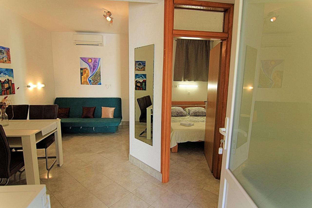 Apartmani Villa Kalinic Njivice Dış mekan fotoğraf