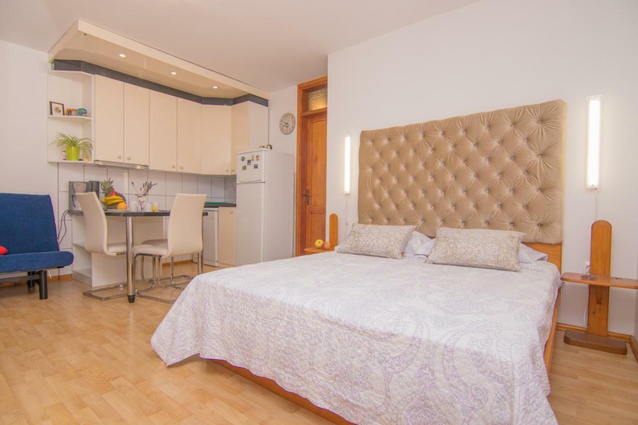Apartmani Villa Kalinic Njivice Dış mekan fotoğraf