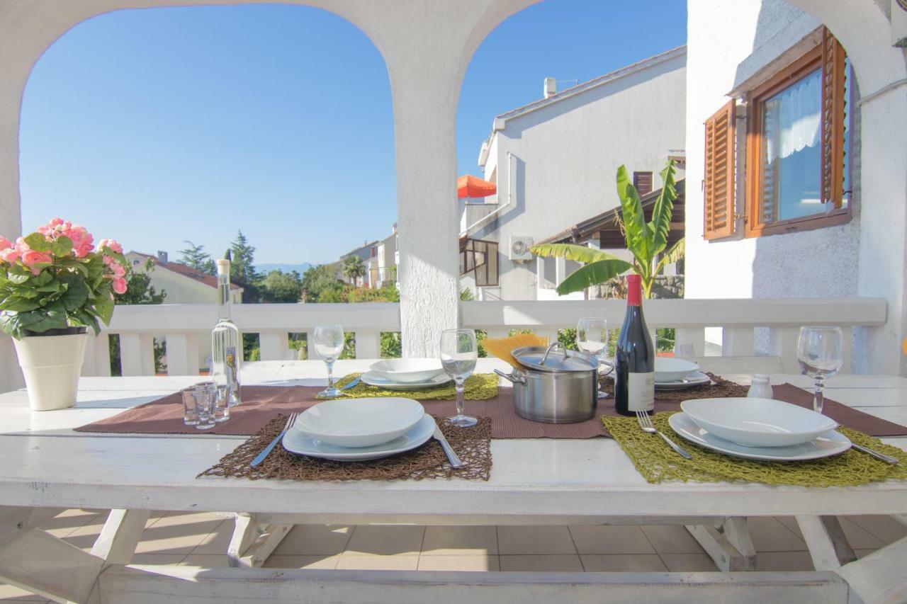 Apartmani Villa Kalinic Njivice Dış mekan fotoğraf