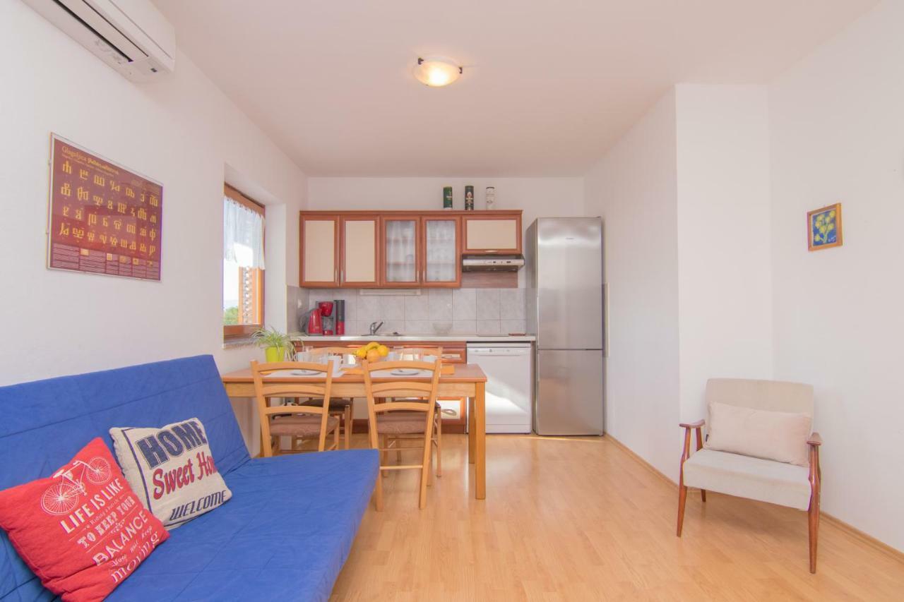 Apartmani Villa Kalinic Njivice Dış mekan fotoğraf