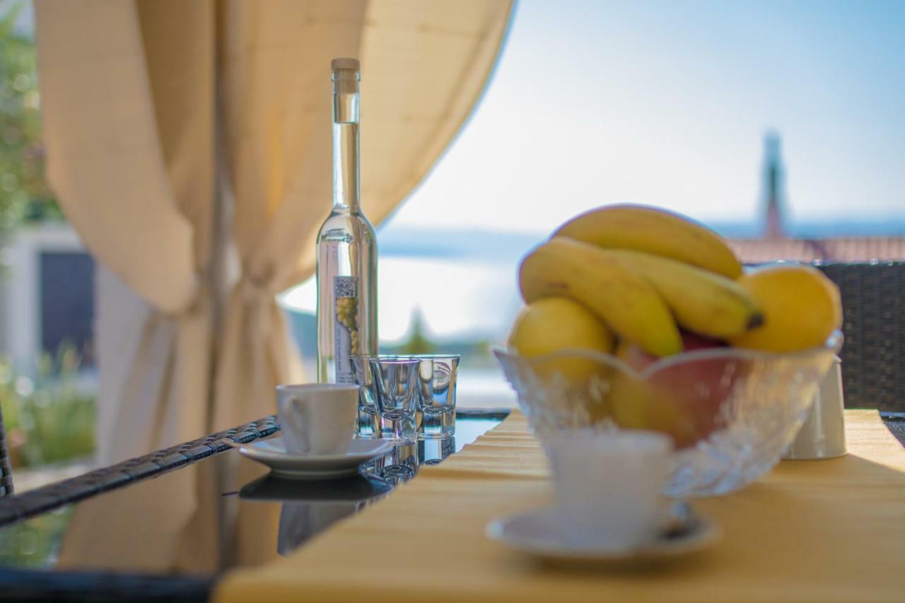 Apartmani Villa Kalinic Njivice Dış mekan fotoğraf